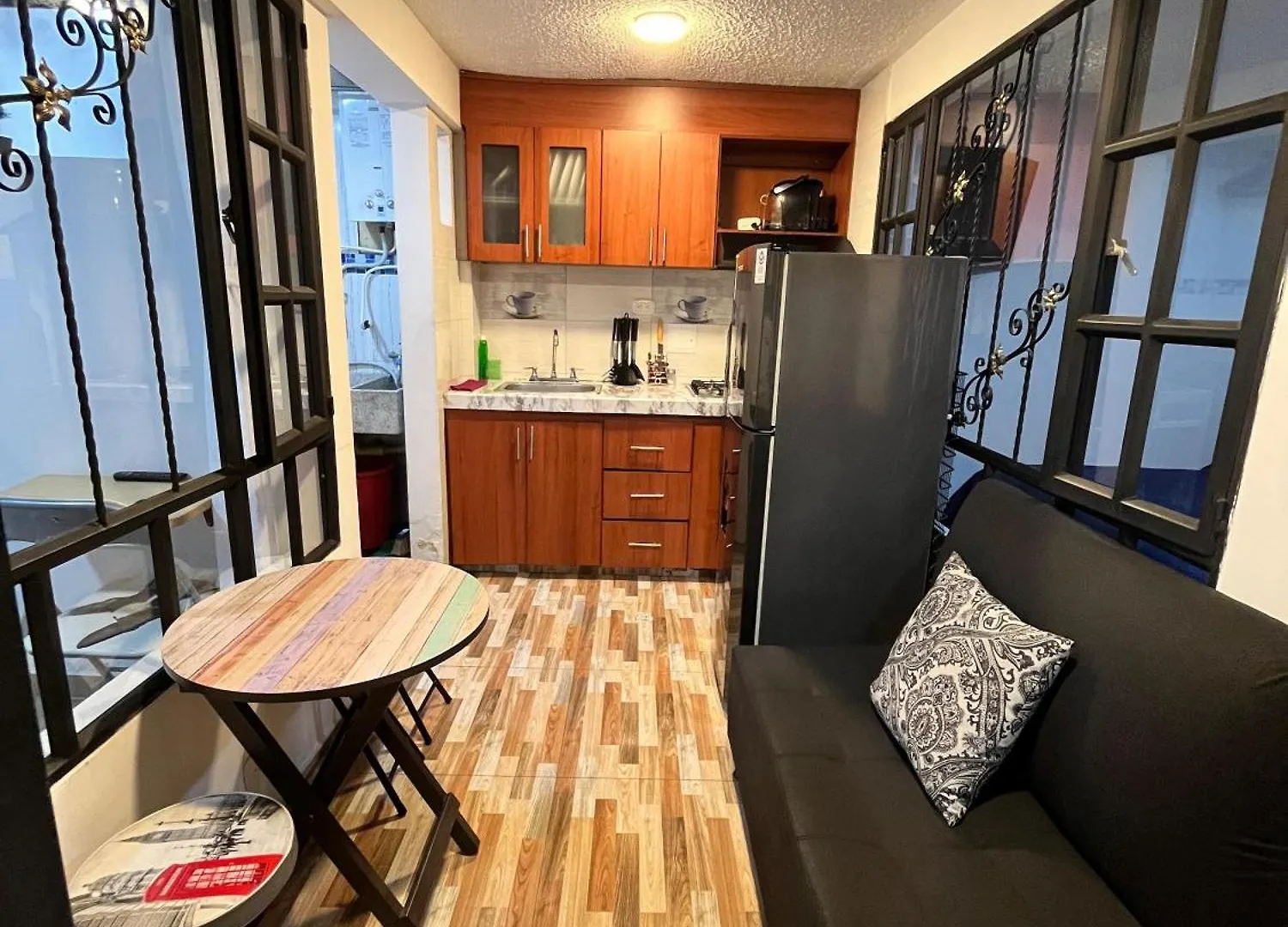 Apartasuites Bogota 53 Cerca Al Aeropuerto 01 Κολομβία